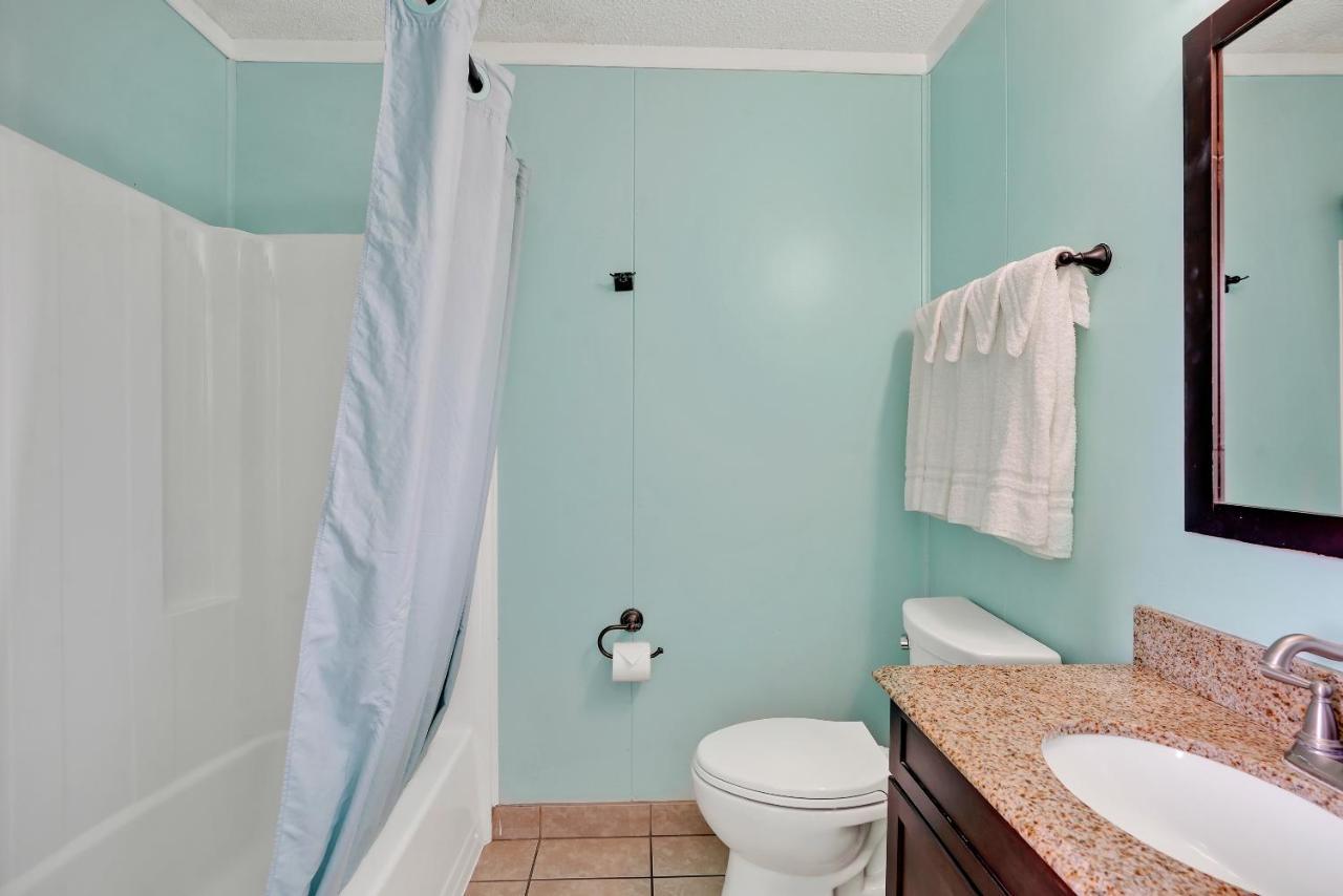 Admiral'S Quarters Motel Kure Beach Luaran gambar